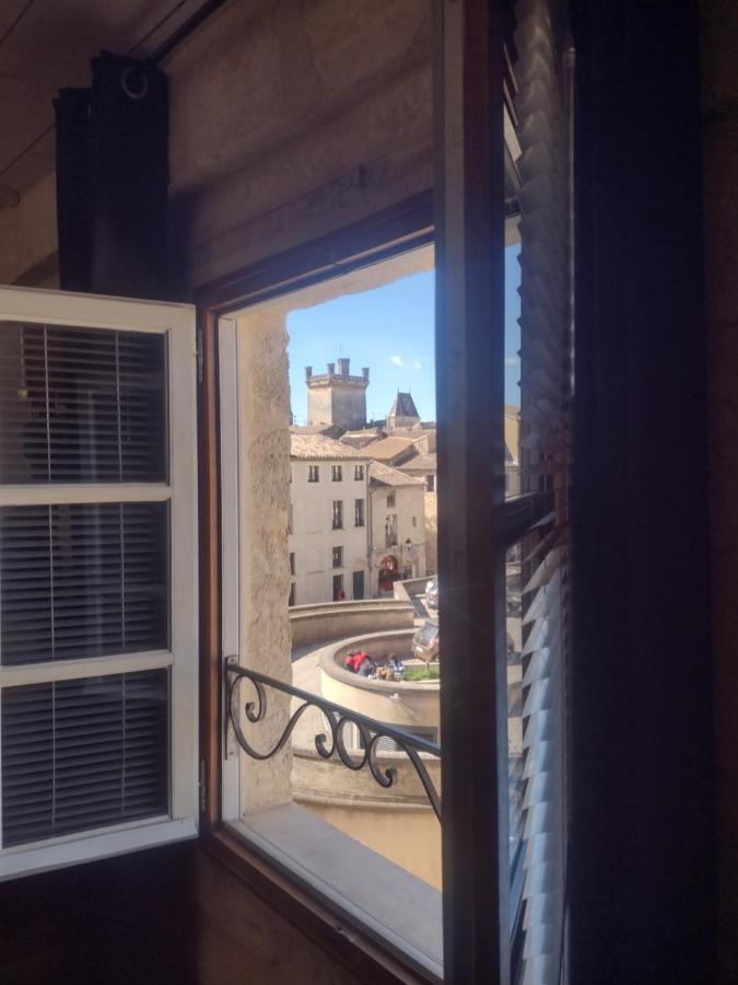 Au Gre Du Voyage Daire Uzès Dış mekan fotoğraf