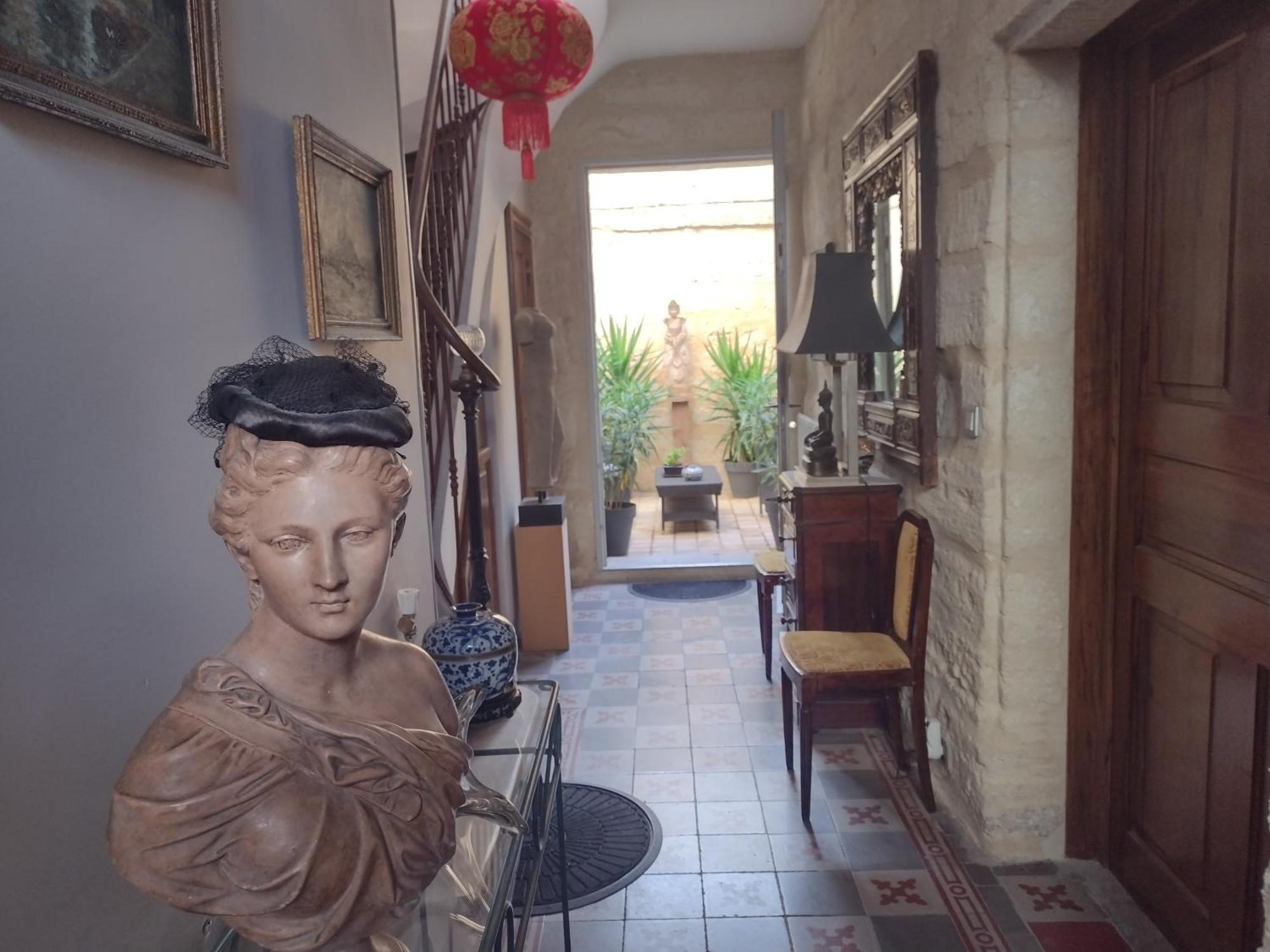 Au Gre Du Voyage Daire Uzès Dış mekan fotoğraf