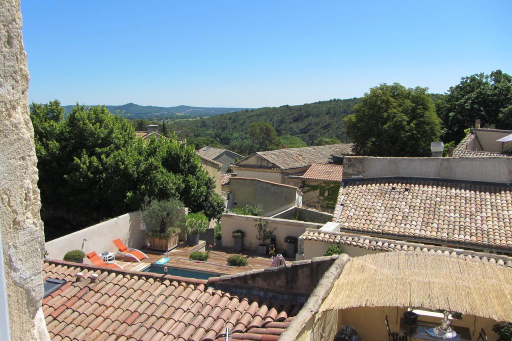 Au Gre Du Voyage Daire Uzès Dış mekan fotoğraf